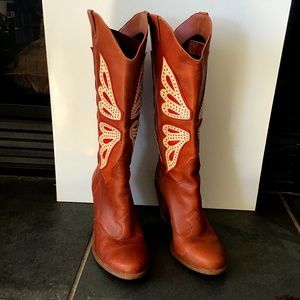 Jessica Simpson 7.5 Western Boots